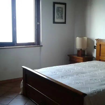 Monteisola Mara *